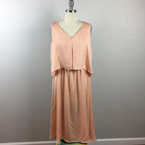 •Bobeau Collection• Peach Dress - Picture 1 of 5